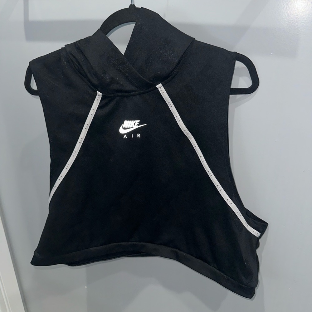 Black Nike Air Workout Crop Top